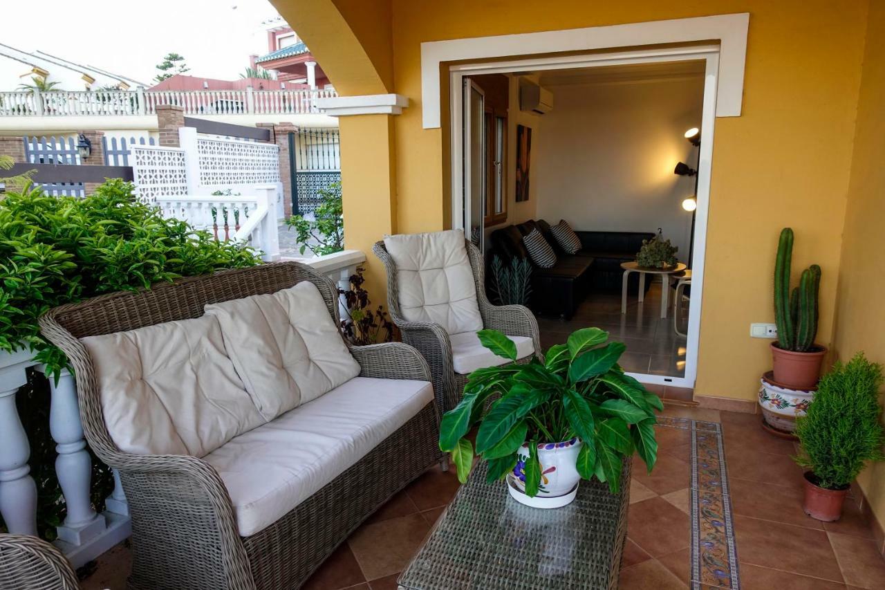 Villa Borja Torre Del Mar Exterior foto