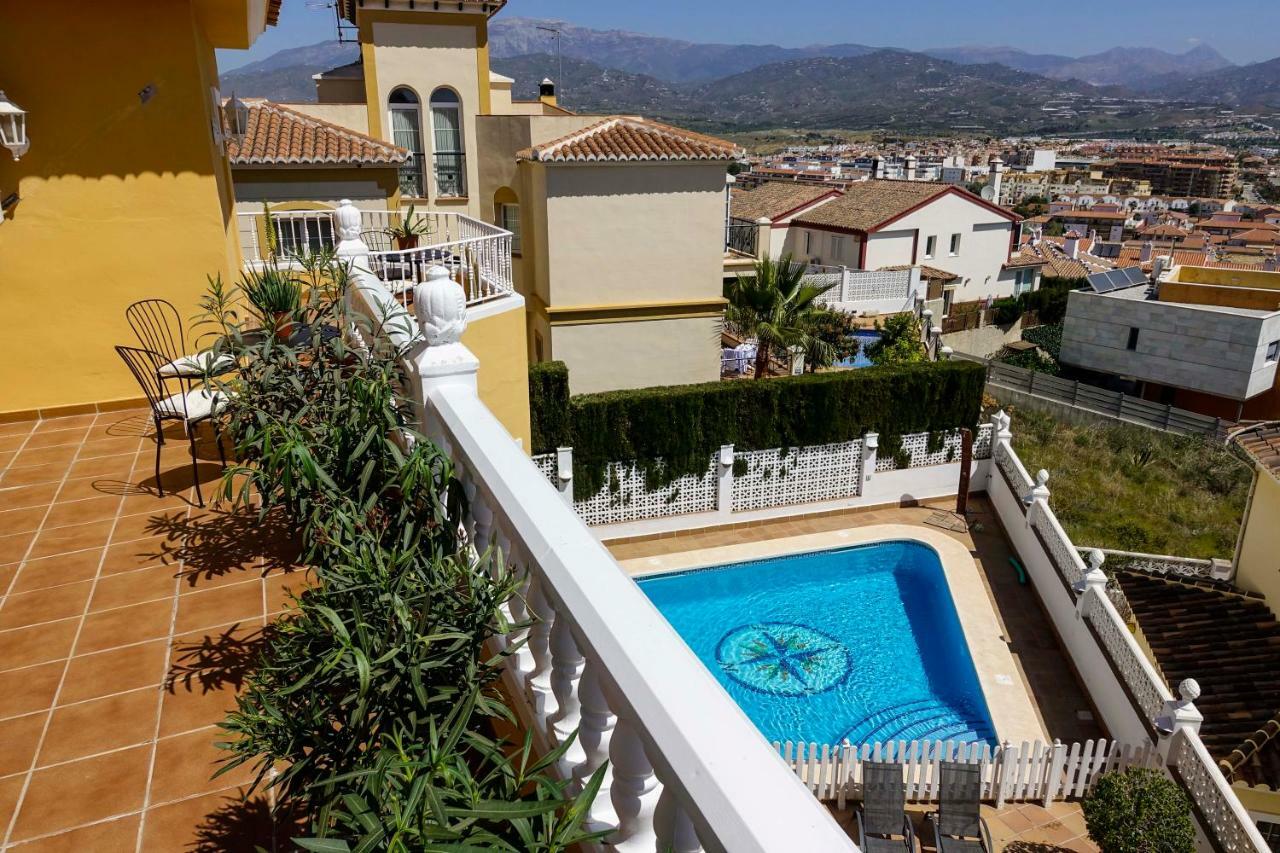 Villa Borja Torre Del Mar Exterior foto