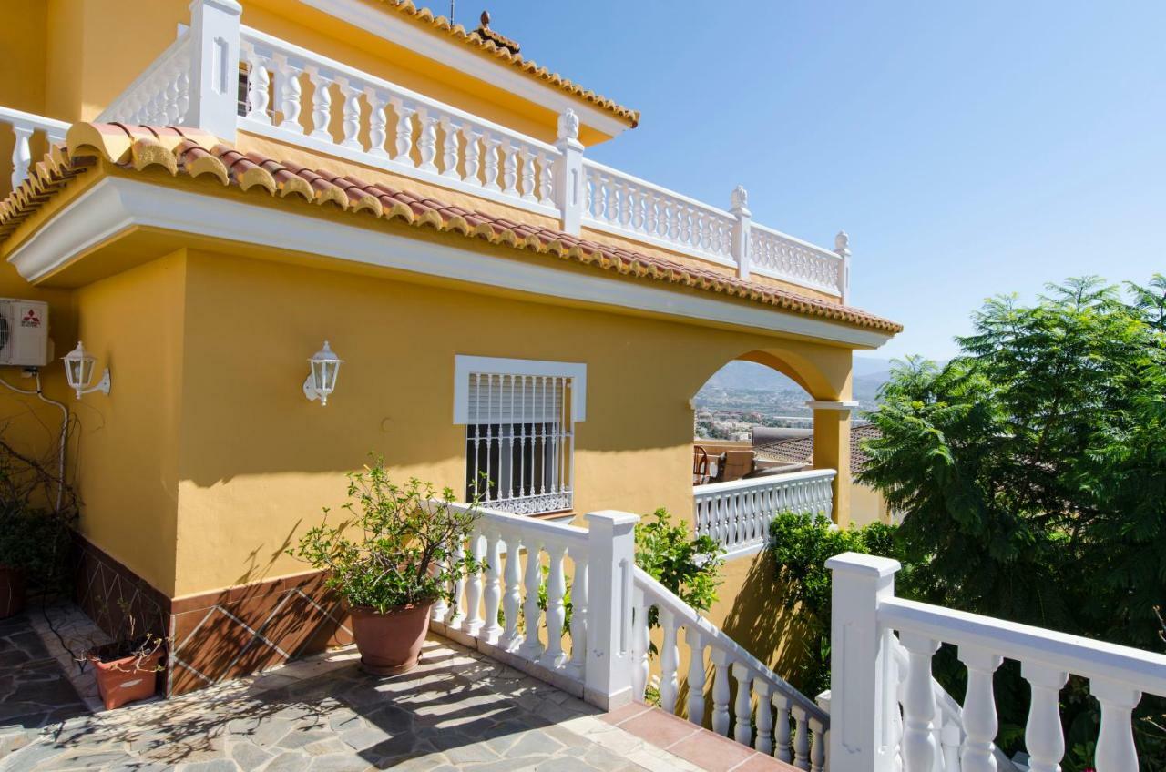 Villa Borja Torre Del Mar Exterior foto